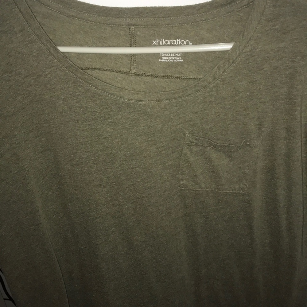 Shirt - Picture 3 of 3